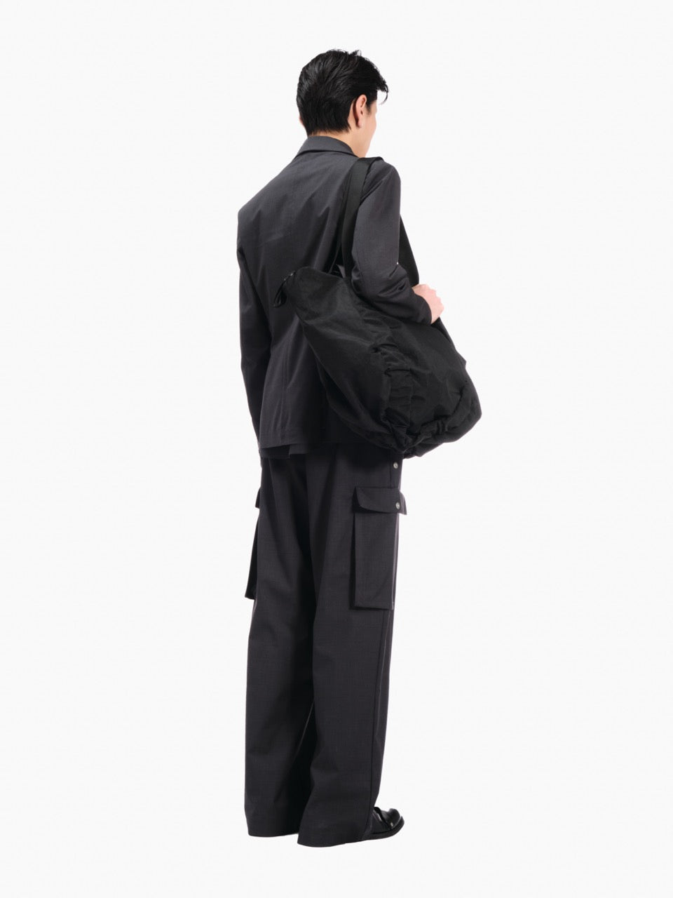 Minho Carbon Black Weekender Bag
