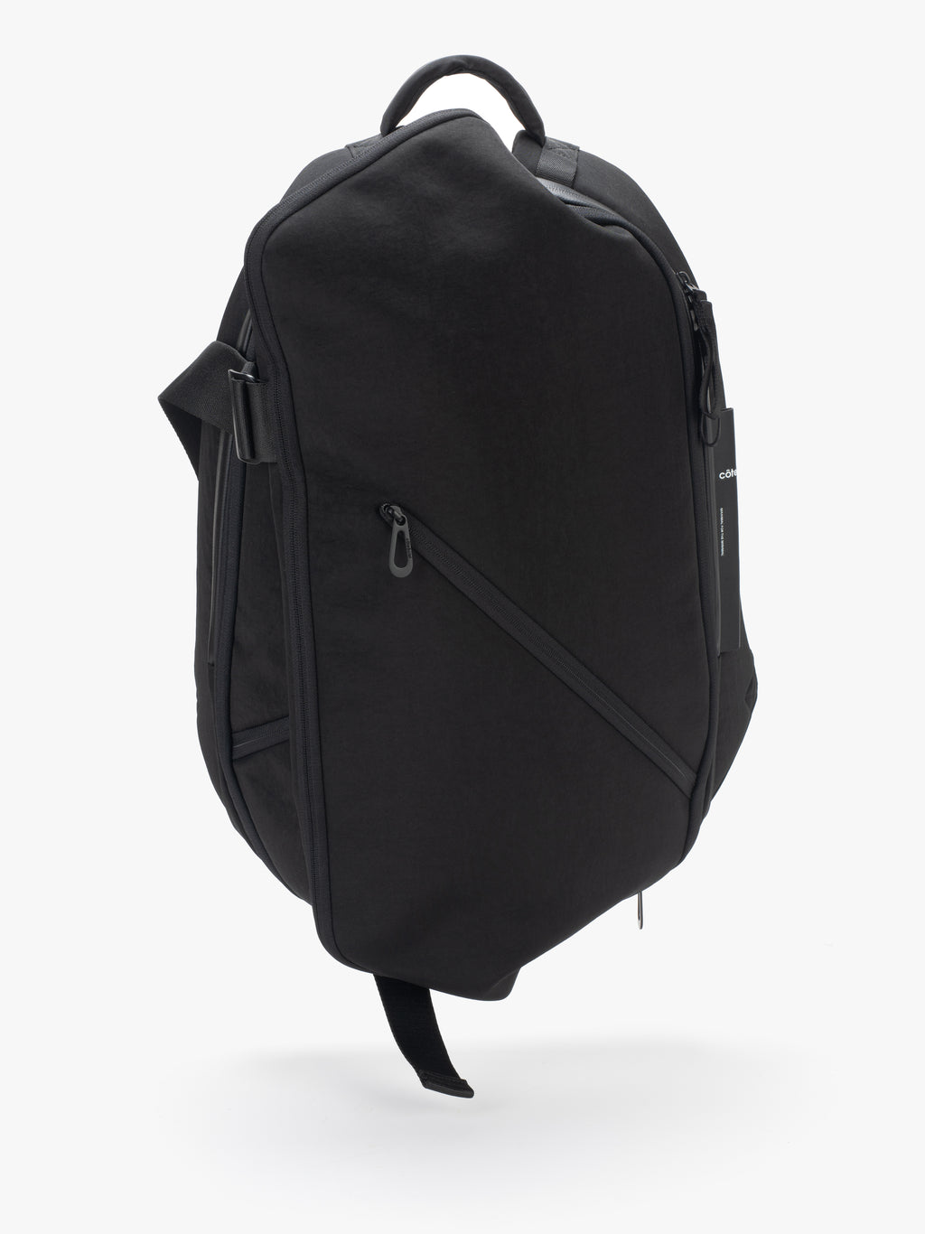 Isar M Round Carbon Black Backpack