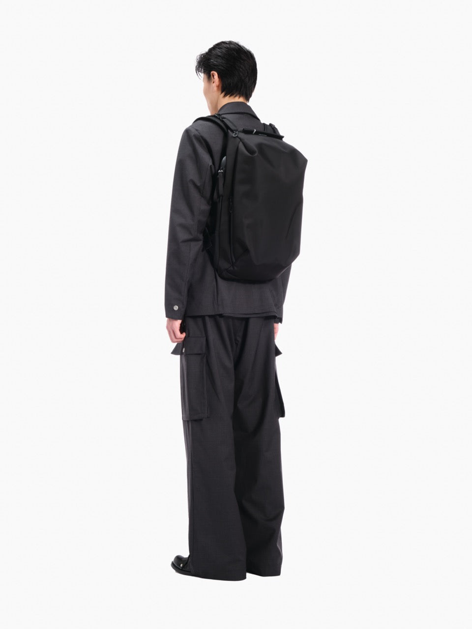 Saru Sleek Black Backpack