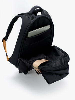 Isar M Smooth Black Colour Accent Backpack