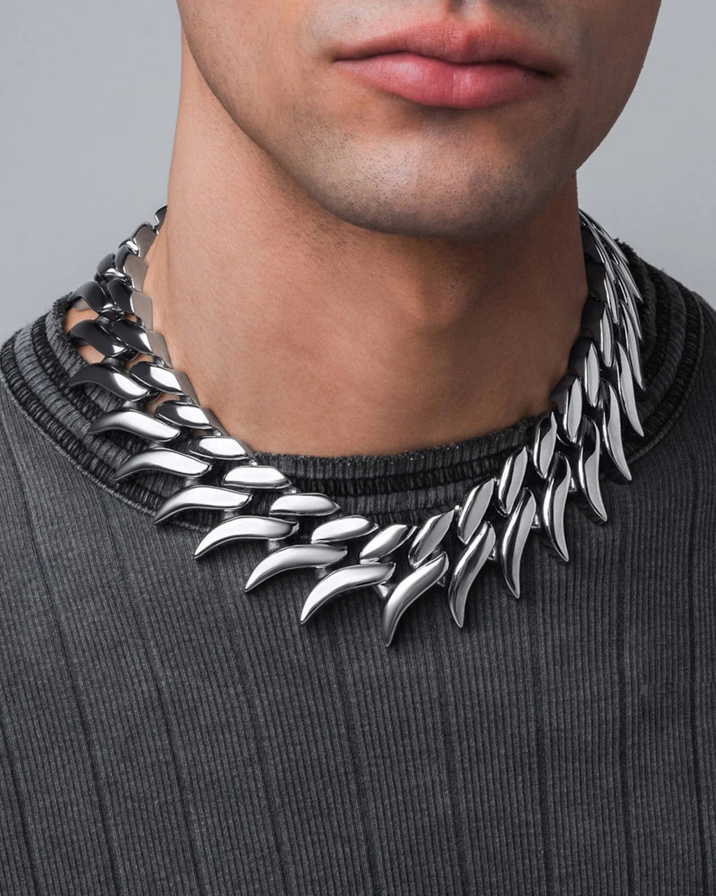 Paralyze Necklace